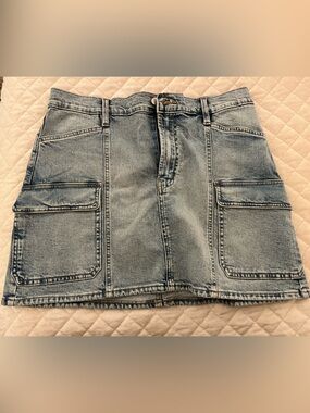 GAP Light Blue Relaxed Denim Cargo Jean skirt - NWOT